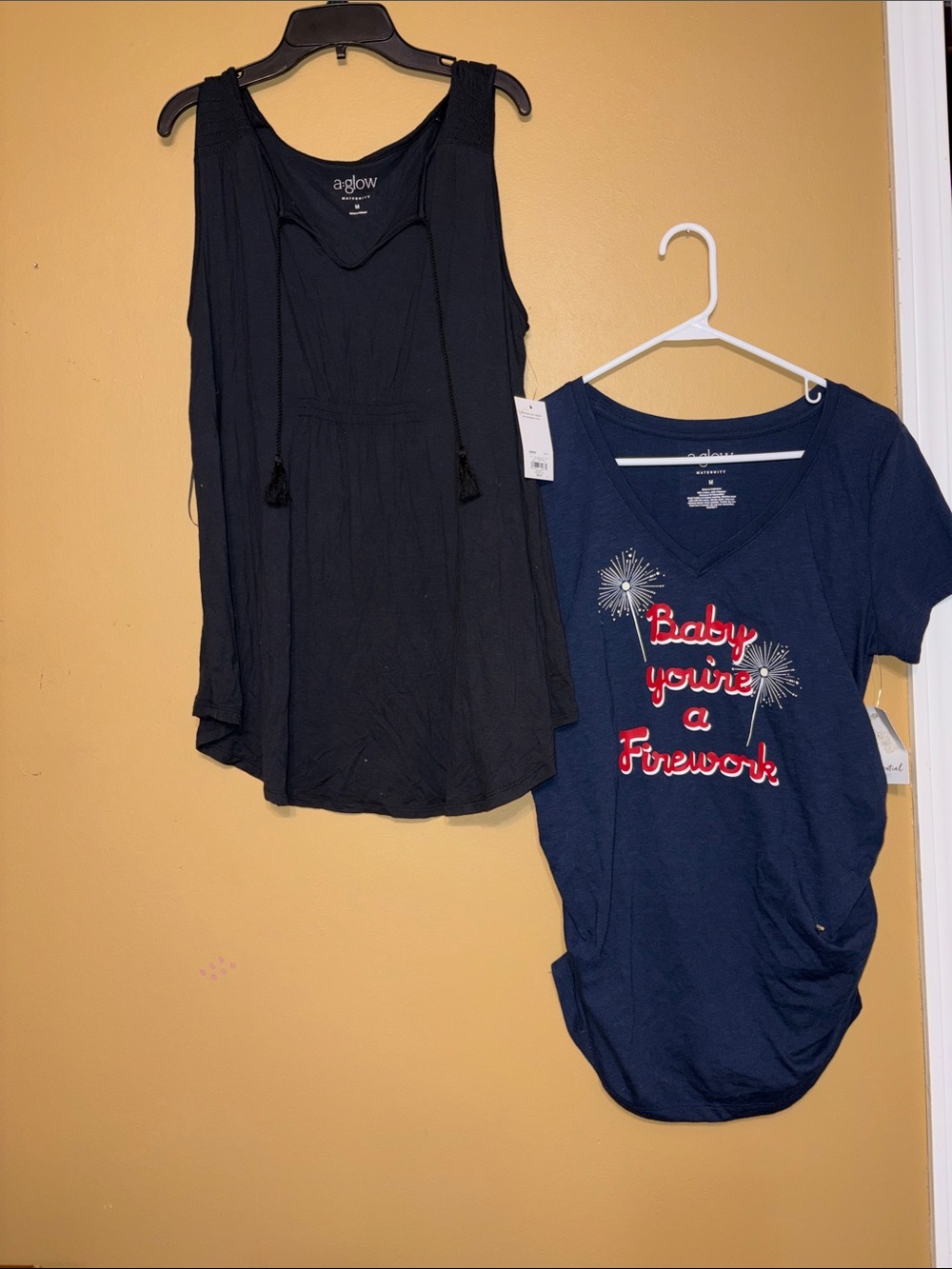 NWT Kohl's a-glow Black Navy July 4 V-Neck Maternity Shirts Lot of 2 Mediums